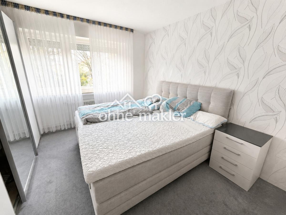 Schlafzimmer (Ansicht 1)