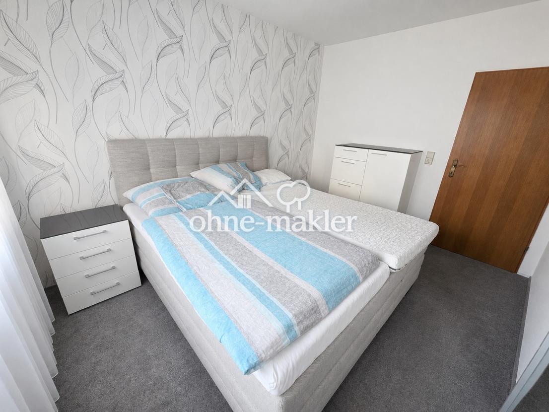 Schlafzimmer (Ansicht 2)