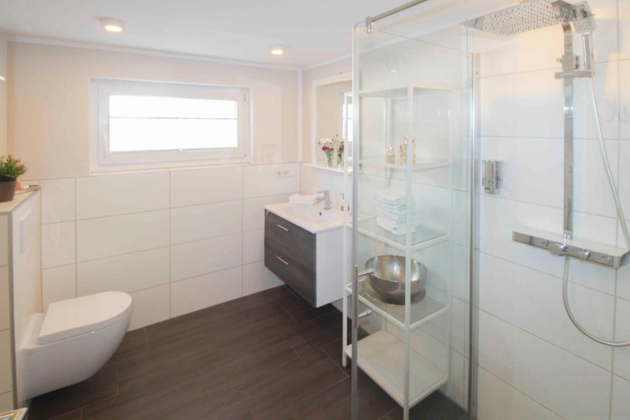 Badezimmer EG