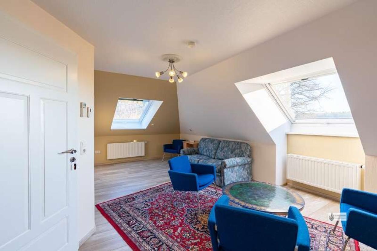 weiteres Zimmer im OG