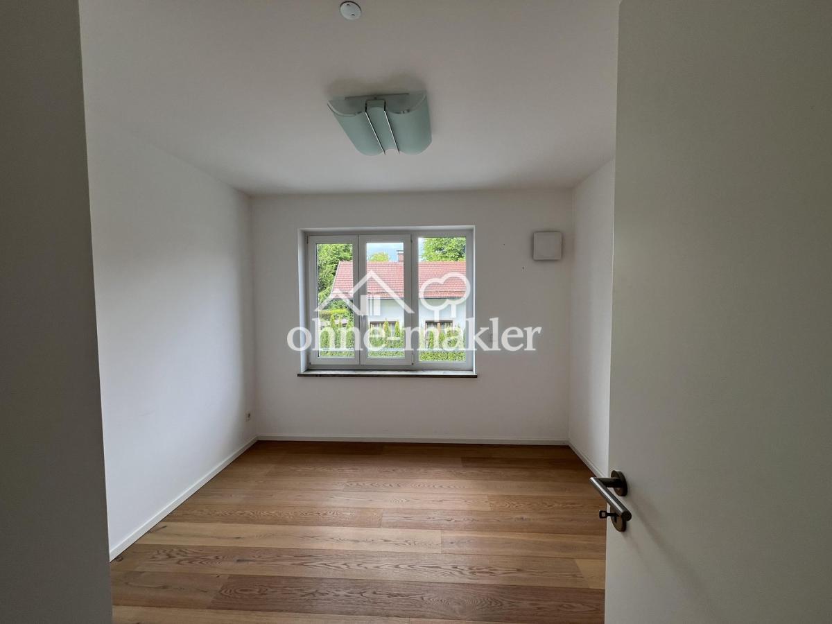 Arbeitszimmer