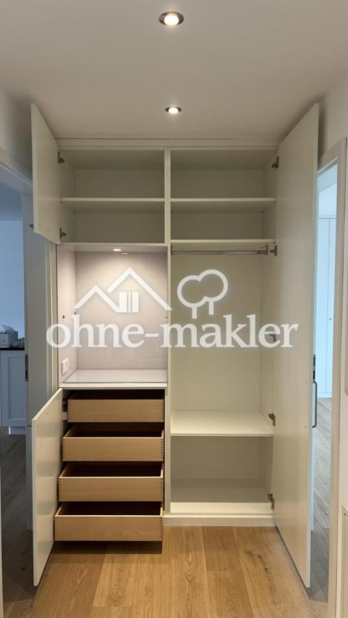 Einbauschrank 2 Flur