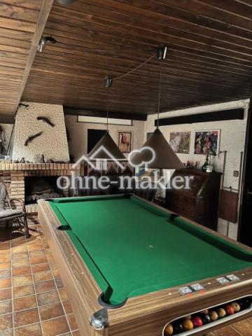 Partyraum m. Billard und Kamin