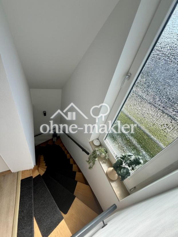 Treppenhaus OG in EG