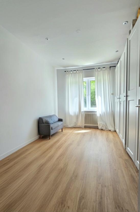 Zimmer  EG