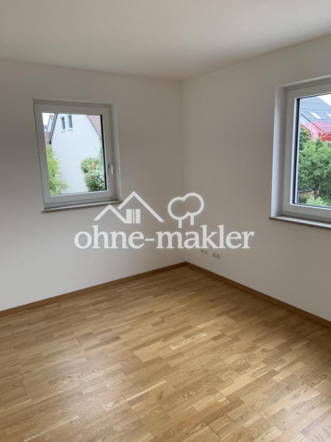 Zimmer / Schlafzimmer II