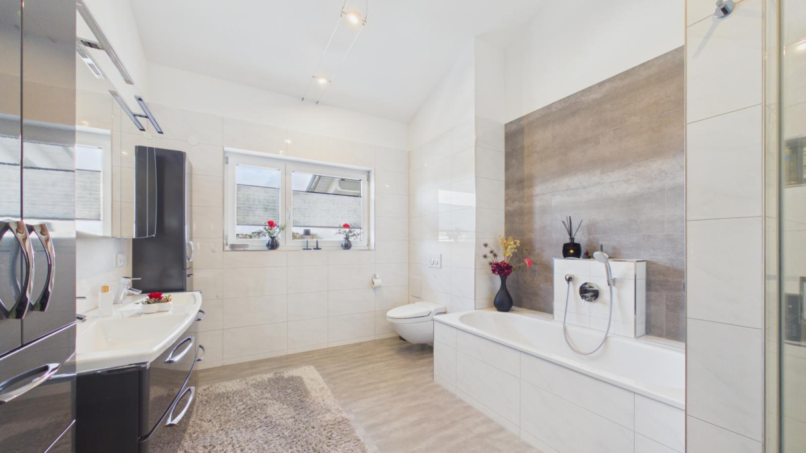 Badezimmer 1