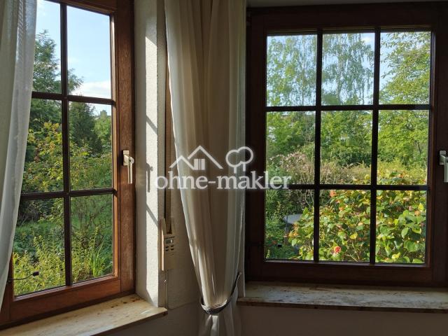 Gartenblick vom Ess-Erker aus