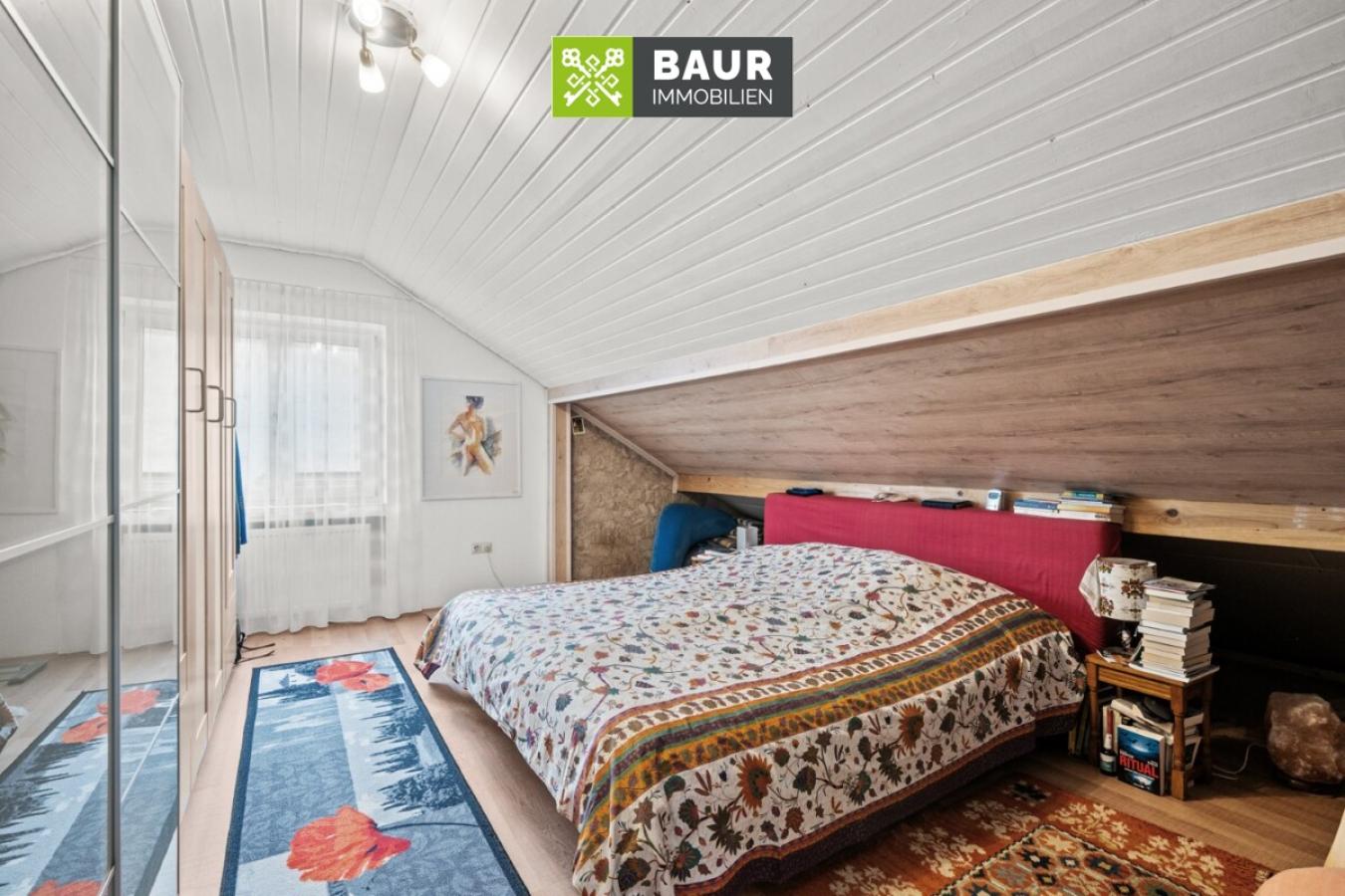 Schlafzimmer DG