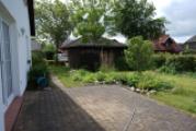 Terrasse und Dpoppelcarport
