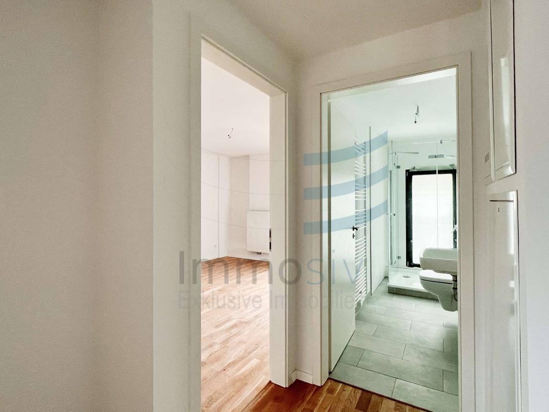 Blick Zimmer und Bd