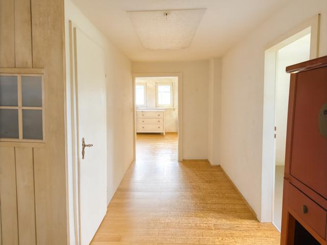 Flur OG Altbau