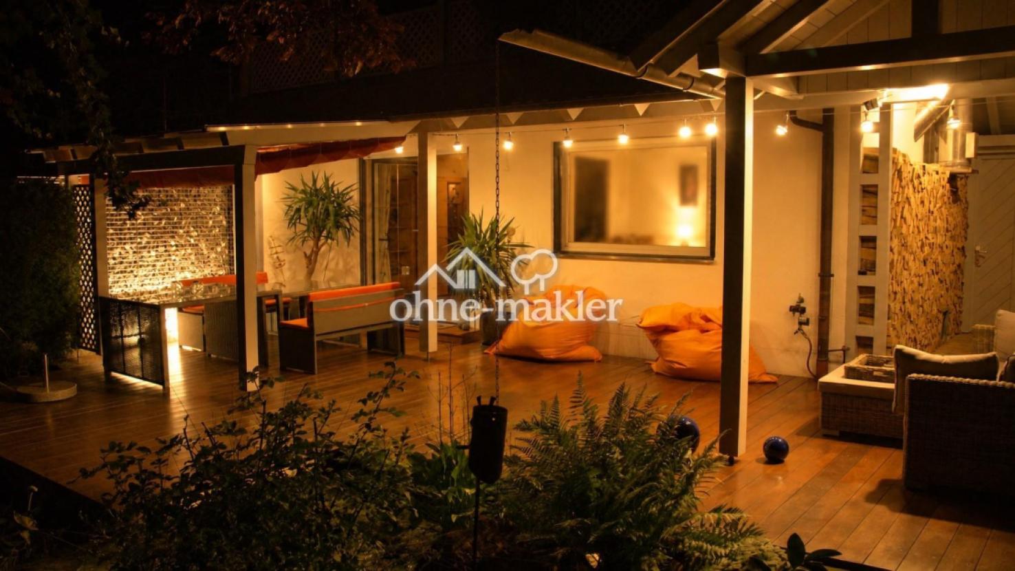 Terrasse bei Nacht