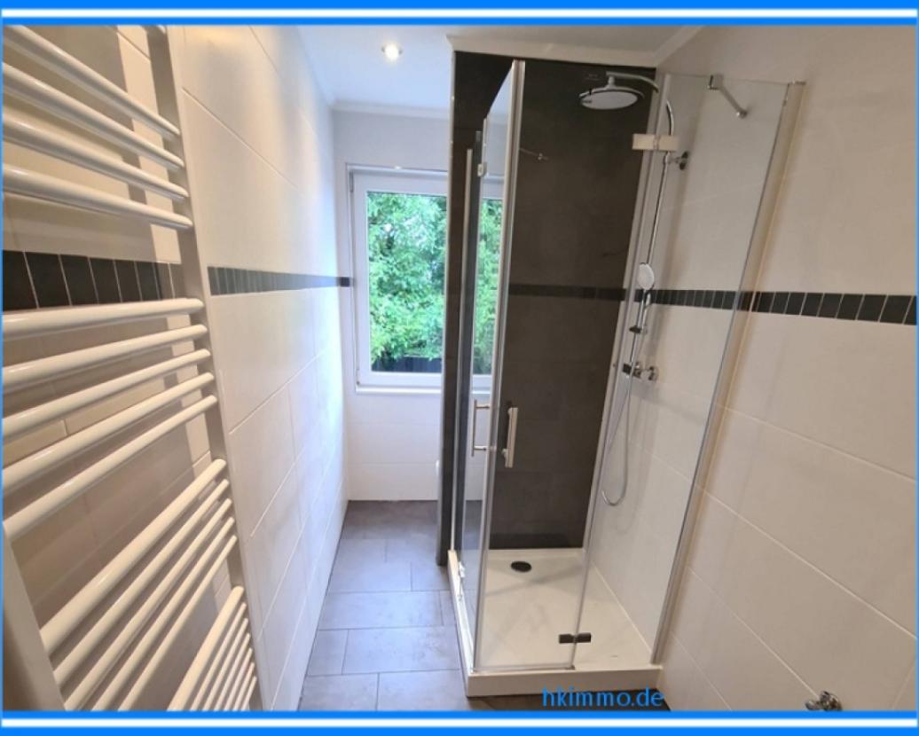 Wohnung in Merzien - Bad mit Dusche