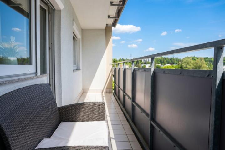 Balkon (2)