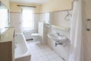 Badezimmer EG