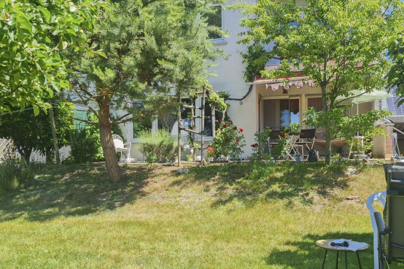 Blick vom Garten jpg