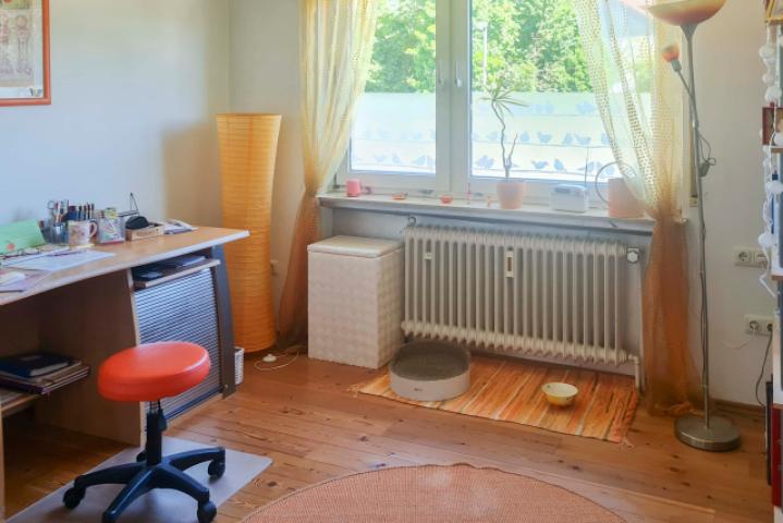 Büro EG