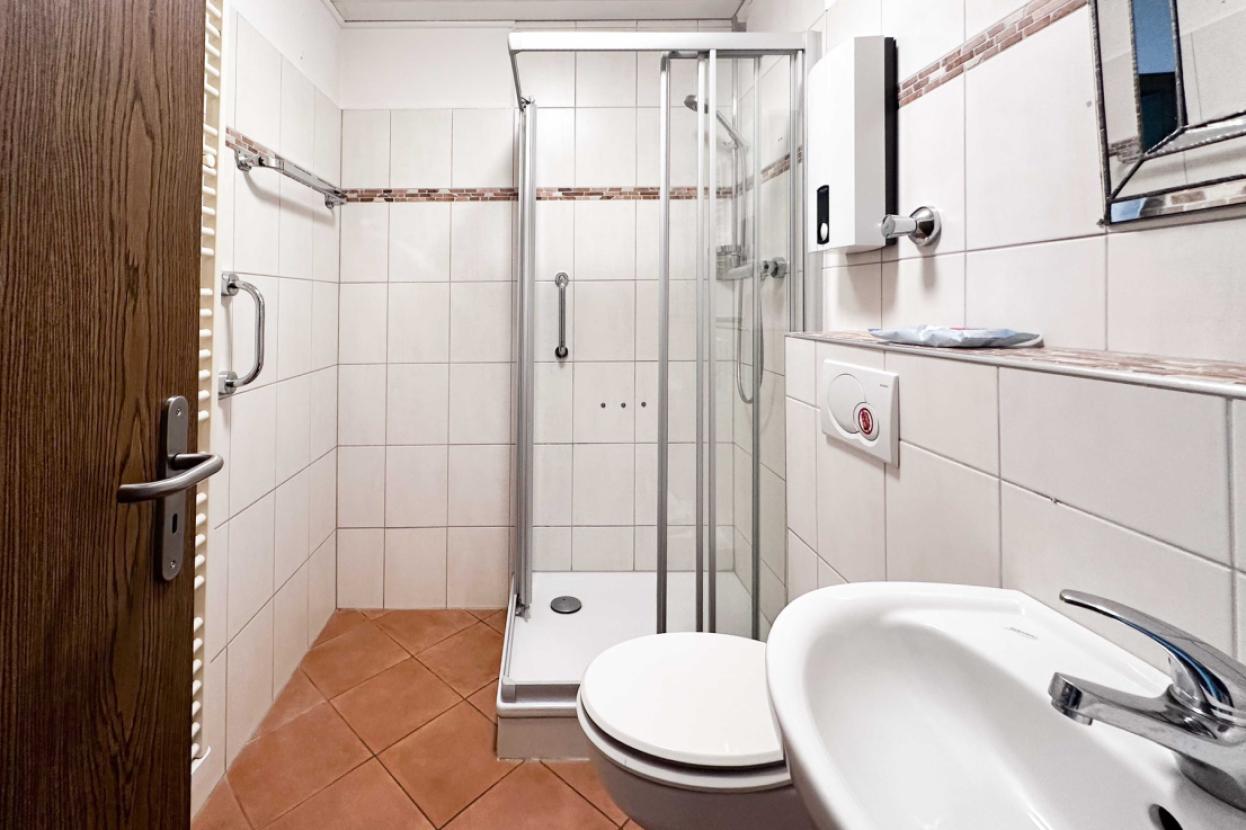 6. Badezimmer