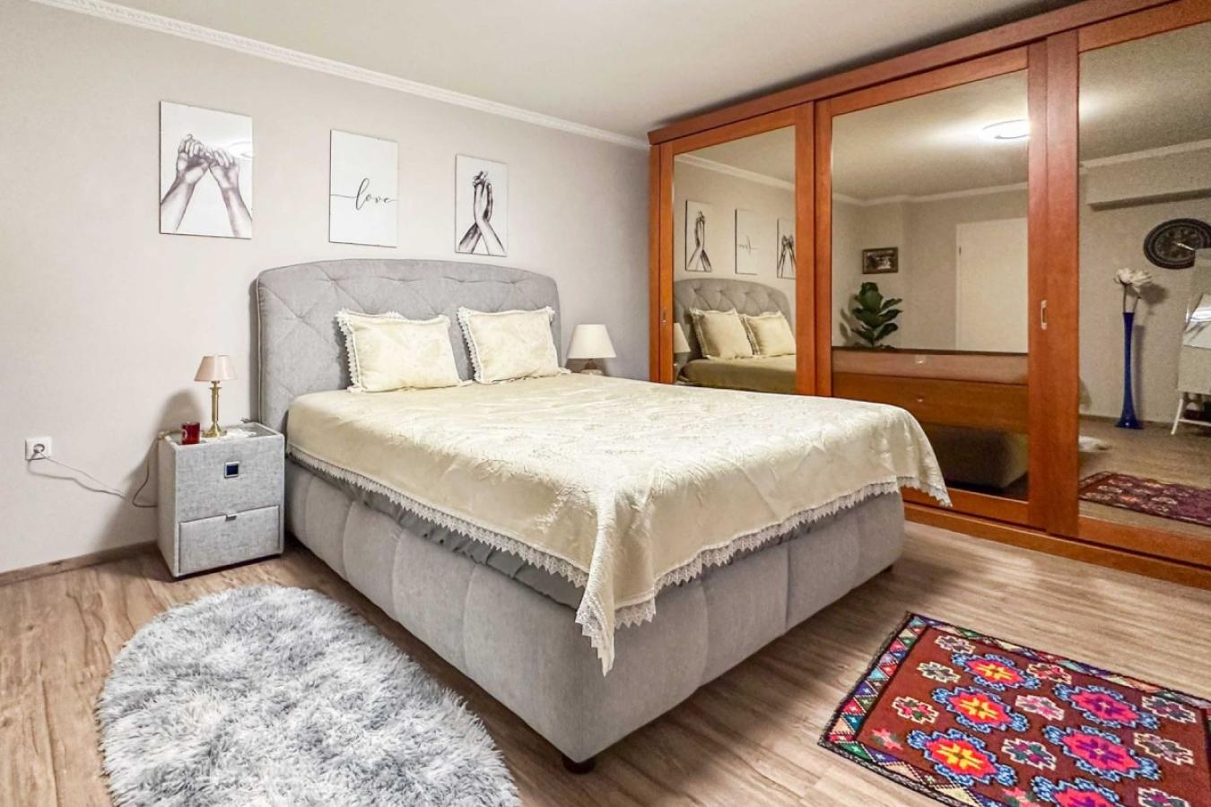 Schlafzimmer EG