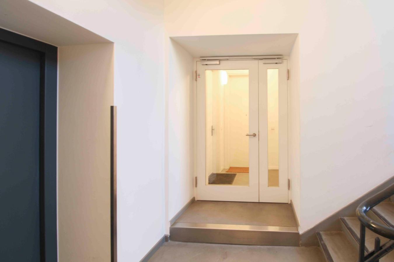Eingang Haustür mit Lift