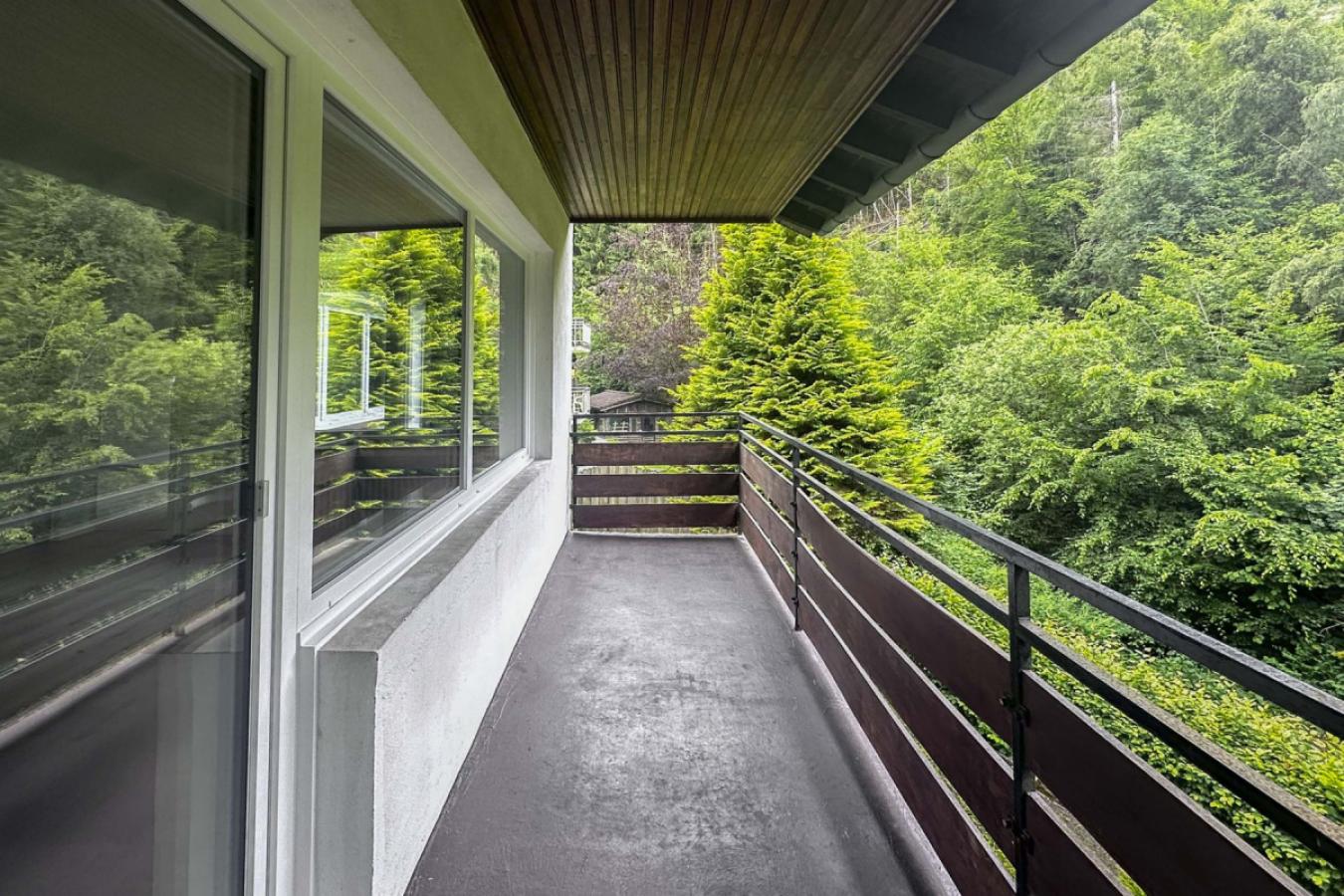 3. Balkon