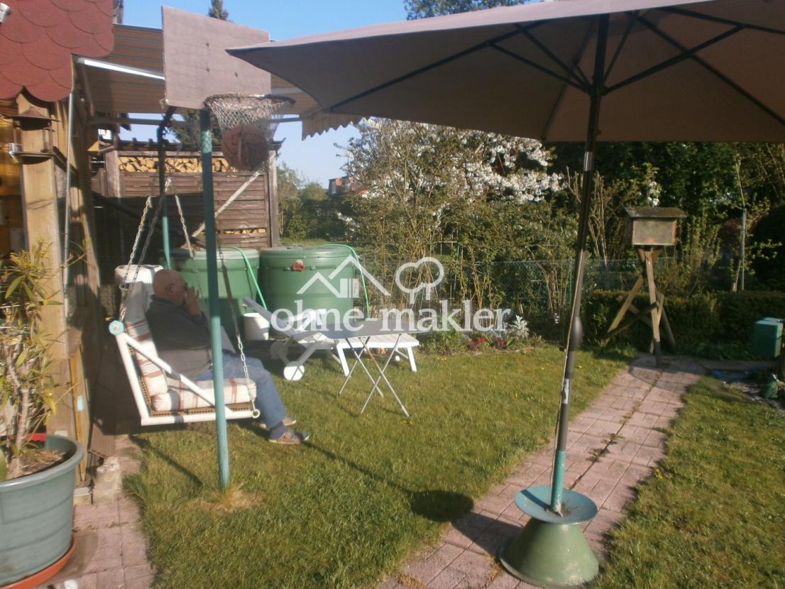 Garten mit Teich