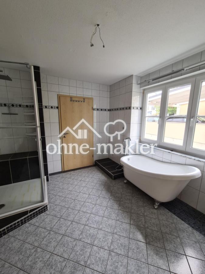 Masterbad mit Badewanne