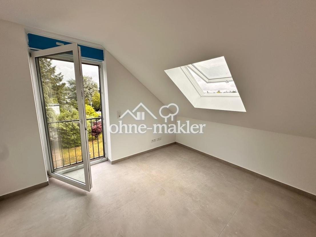 Arbeitszimmer DG