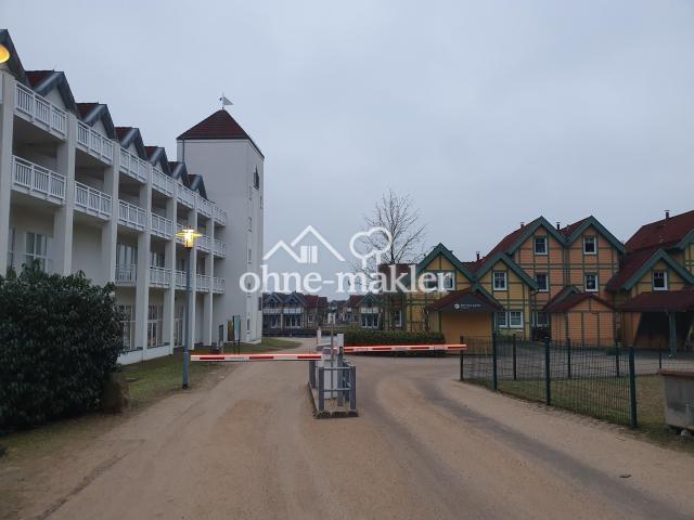Einfahrt ins Hafendorf