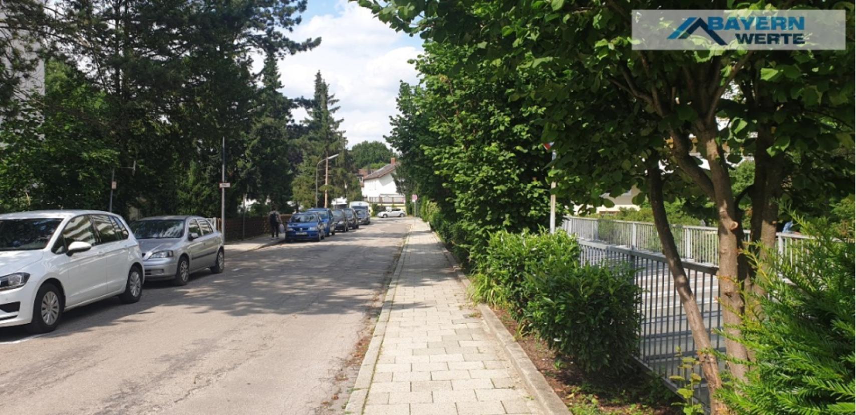 Straßenansicht