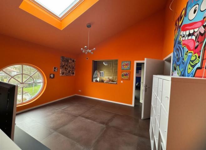 Zimmer OG virtuell geleert
