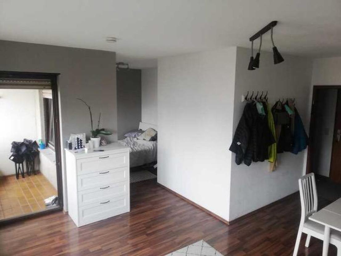 3-Balkon und Schlafnische