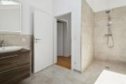 HS25b Badezimmer 2 IST