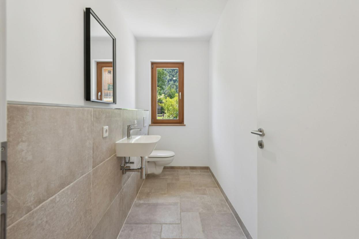 HS25b Gäste-WC EG IST
