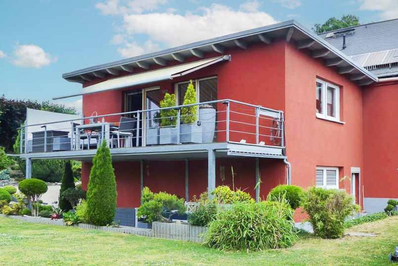 seitliche Hausansicht(1)