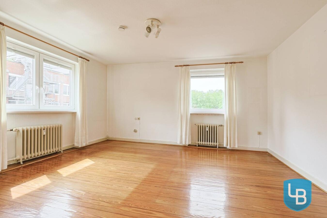 Individuell nutzbares Zimmer im OG