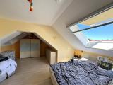 Schlafzimmer DG