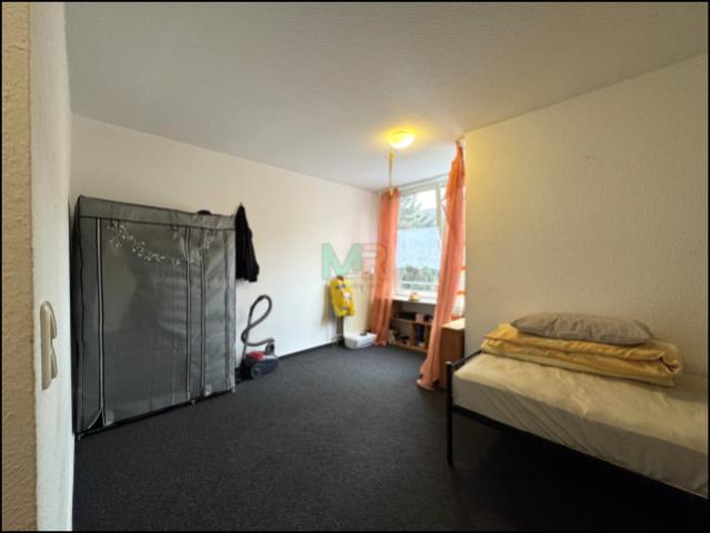 Wohn- Schlafraum, 1