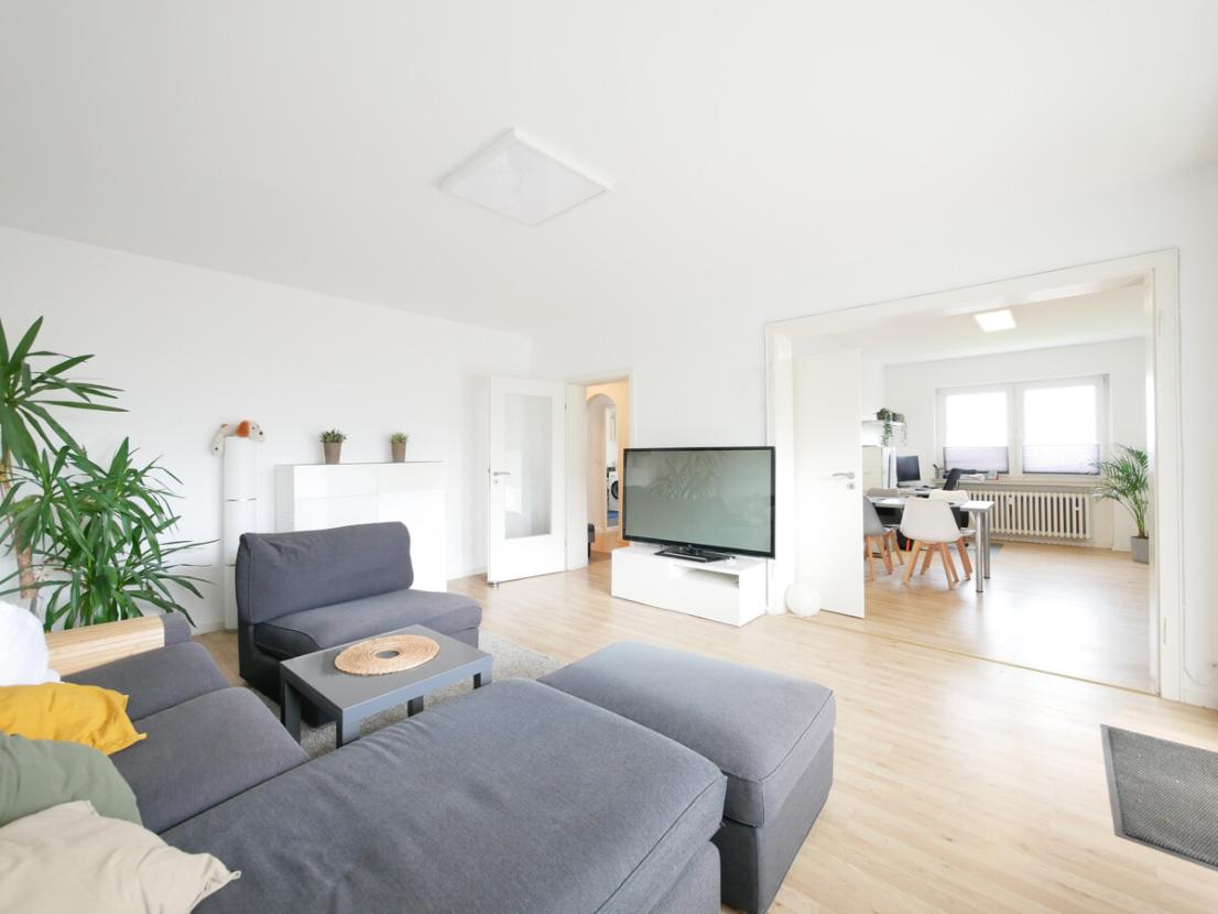 Erdgeschoss links - Wohnzimmer