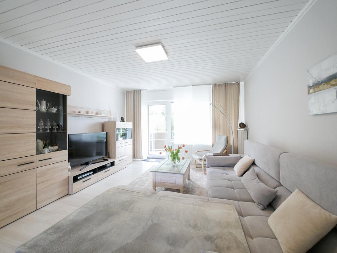 Erdgeschoss rechts - Wohnzimmer
