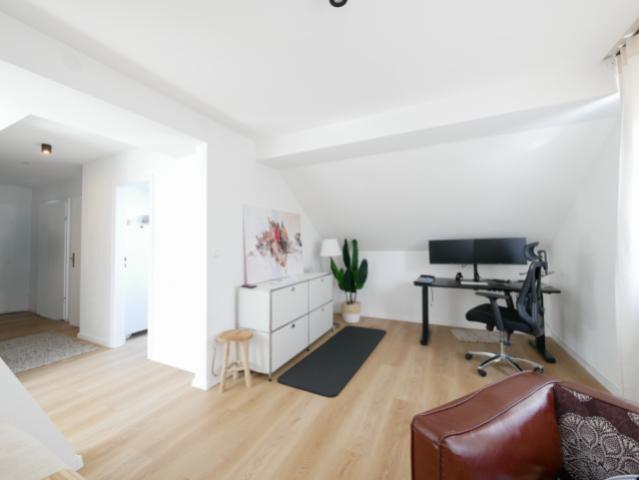 Dachgeschoss links - Wohnzimmer