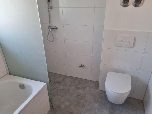 Beispiel Wohnung Bad 2