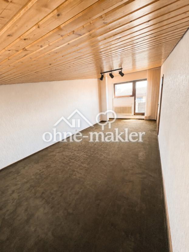 Zimmer 1 OG