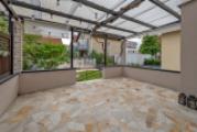 überdachte Terrasse
