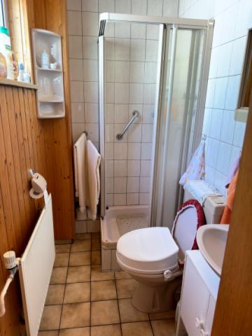 WC mit Dusche