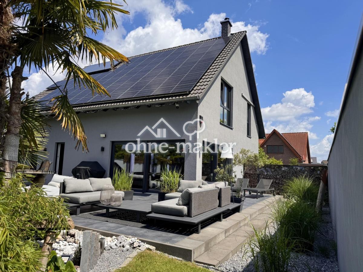 Hausansicht vom Garten