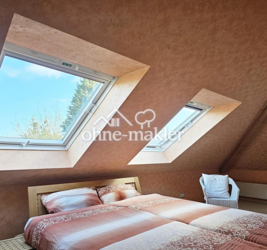 Schlafzimmer im OG