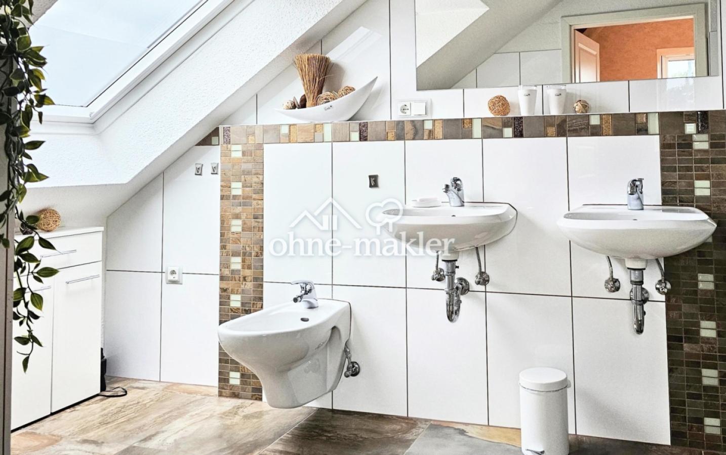 Duschbad im OG