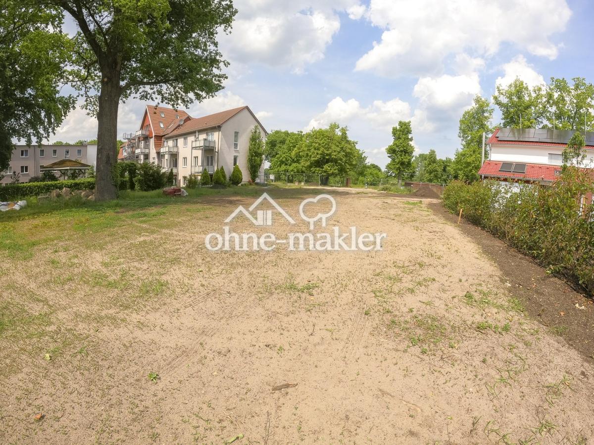 Aufnahme zur Straßenseite